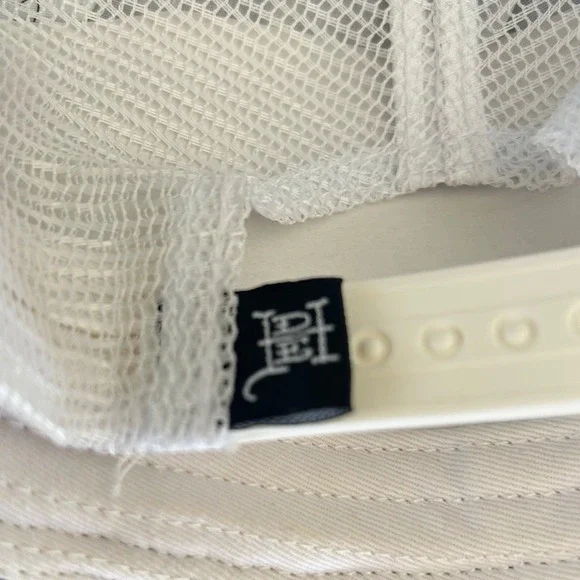 Ed Hardy Pink Rhinestone Skull Roses Trucker Hat Mesh Snapback Y2K Tattoo Art - Picture 4 of 6